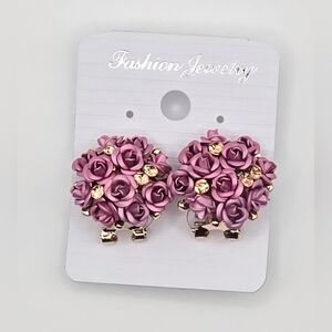 🌼 Rose Cluster Stud Earrings Pink Cluster w/ Rhinestone Accents